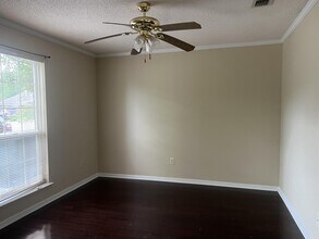 103 Bridgemont Way in Hinesville, GA - Building Photo - Building Photo