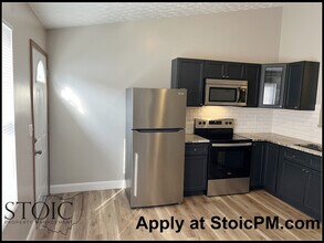 6137 Federalist Dr in Galloway, OH - Building Photo - Building Photo