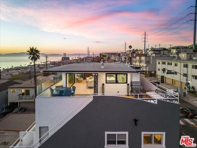 property at 230 40th St