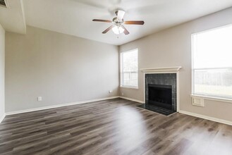 3815 Woodlace Dr in Humble, TX - Building Photo - Building Photo