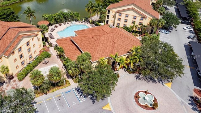 7915 Preserve Cir in Naples, FL - Building Photo - Building Photo