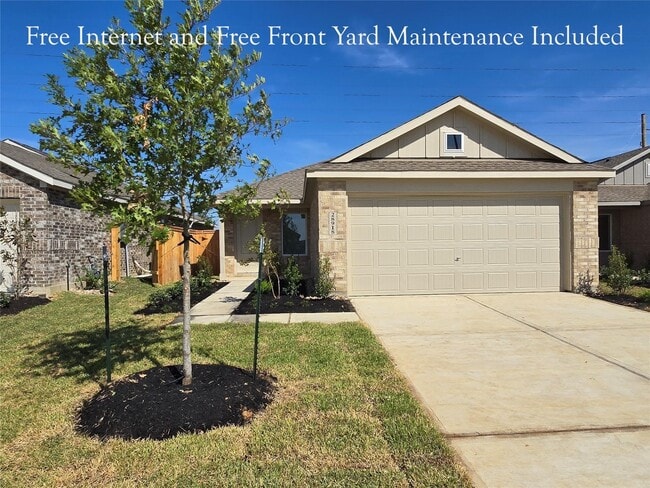 property at 1638 Gardenia Grv Ln