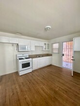 26011 Belle Porte Ave in Los Angeles, CA - Building Photo - Building Photo