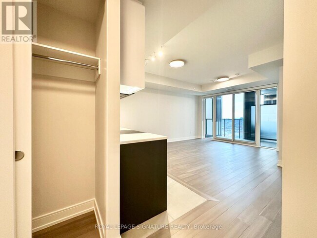 664 Spadina Ave. in Toronto, ON - Building Photo - Building Photo