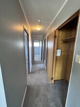 2450 3rd Ave in Marion, IA - Building Photo - Building Photo