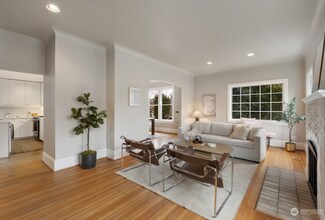 3828 Corliss Ave N in Seattle, WA - Building Photo - Building Photo