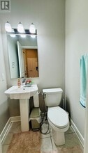 550 Borbridge Ave in Ottawa, ON - Building Photo - Building Photo