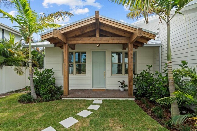 1623 31st Ave N in St. Petersburg, FL - Foto de edificio - Building Photo