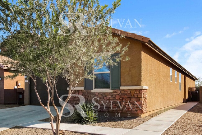 5015 S River Run Dr in Tucson, AZ - Building Photo - Building Photo
