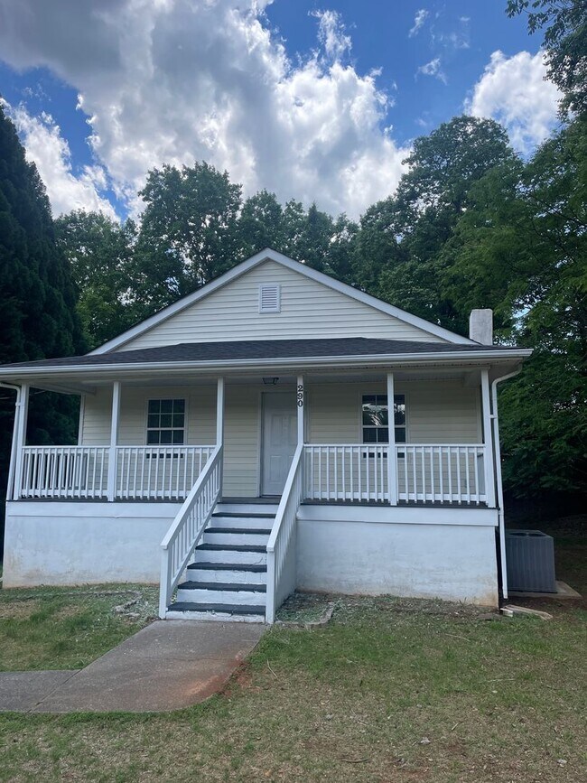 property at 290 Hialeah Ct