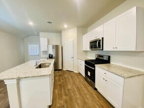 22507 Green Jacket in San Antonio, TX - Building Photo - Building Photo