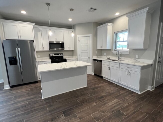 5030 S Prien Lake Rd in Lake Charles, LA - Building Photo - Building Photo