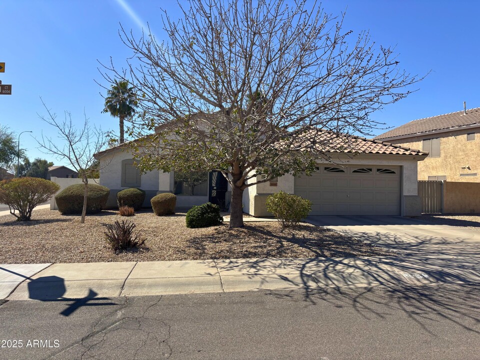 6044 S Halsted Ct in Chandler, AZ - Building Photo