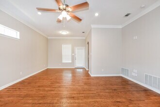 116 Stanford St in Forney, TX - Foto de edificio - Building Photo