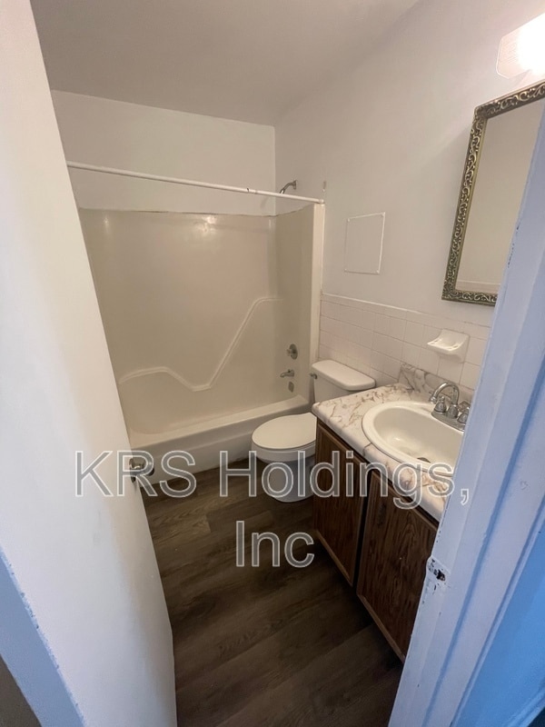 6228-6240 Chesapeake Blvd