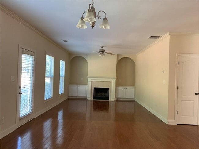 4200 Suwanee Oaks Ct in Suwanee, GA - Building Photo - Building Photo