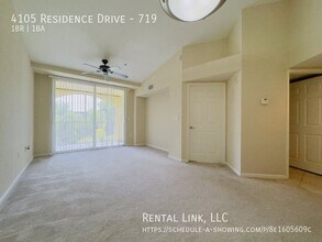 4105 Residence Drive in Ft. Myers, FL - Building Photo - Building Photo