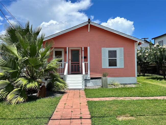 property at 2216 Grover Ave
