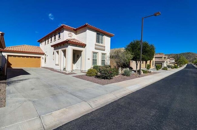 property at 7446 W Montgomery Rd