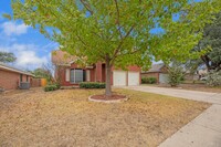 13212 Bennington Ln in Austin, TX - Foto de edificio - Building Photo