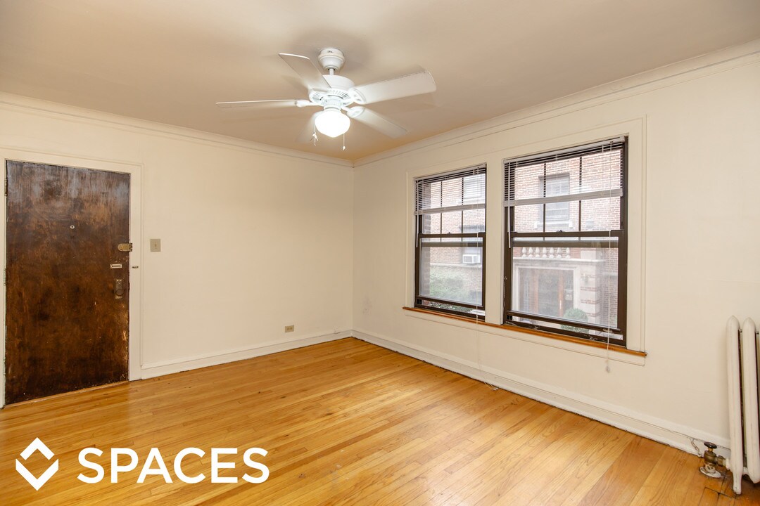 927 W Oakdale Ave in Chicago, IL - Foto de edificio