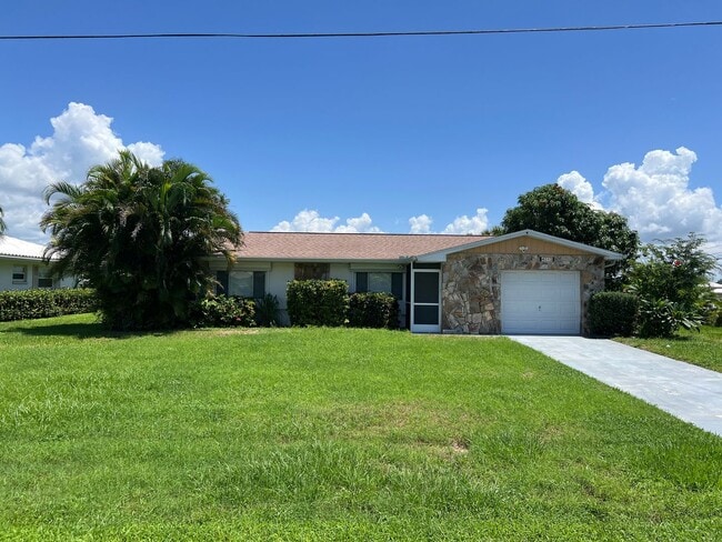 4112 Gingold St in Port Charlotte, FL - Building Photo - Building Photo