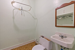 Riverview APTS Efficiences in Stuart, FL - Building Photo