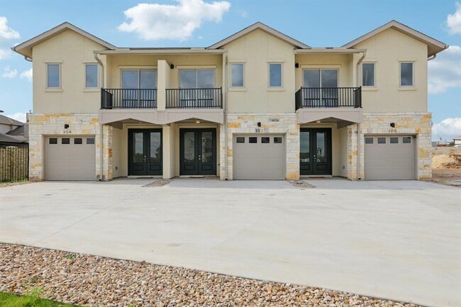property at 302 Tesla Cir