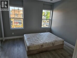 140 Murray St in Brantford, ON - Building Photo - Building Photo