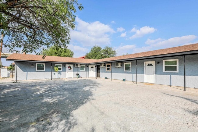 property at 1920 Madison St