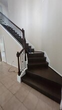 5310 Laura Lee Ln in Pasadena, TX - Building Photo - Building Photo