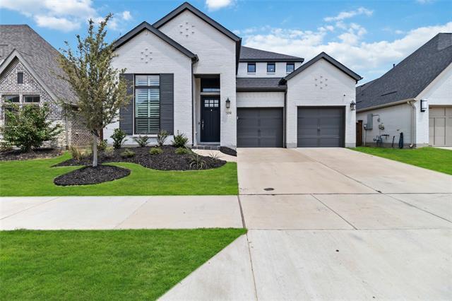 property at 2929 Saltwood Ct