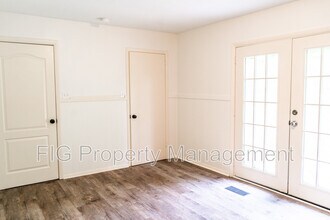 4610 Sullivan Rd in Knoxville, TN - Building Photo - Building Photo