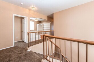 8813 Iron Hitch Ave in Las Vegas, NV - Building Photo - Building Photo