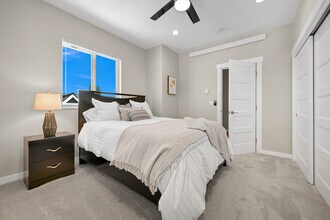5690 Sunstone Pl in Ferndale, WA - Foto de edificio - Building Photo