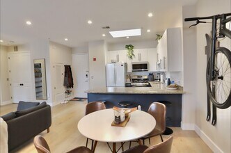 1100 Adams St in Hoboken, NJ - Building Photo - Building Photo