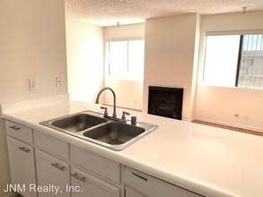 8831 Van Nuys Blvd in Los Angeles, CA - Building Photo - Building Photo