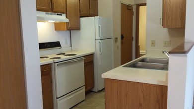 City Walk Senior Apartments for Seniors 55+ in Wausau, WI - Foto de edificio - Building Photo