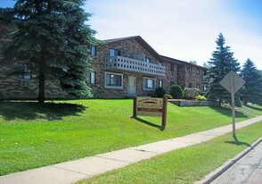 Woodview II Apartments