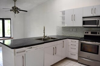 13492 Exotica Ln in Wellington, FL - Building Photo - Building Photo