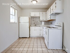 6106 E 153 Terrace in Grandview, MO - Building Photo - Building Photo