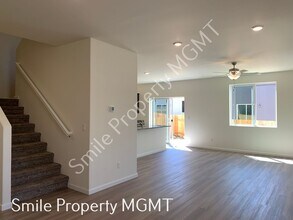 3584 SW 42nd Ter in Gresham, OR - Building Photo - Building Photo