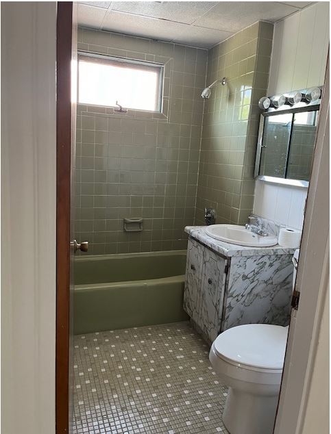 25 Shirley St in Everett, MA - Building Photo - Building Photo