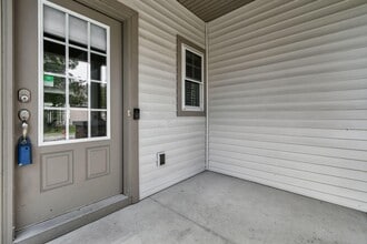 210 Autumn Way in Pataskala, OH - Building Photo - Building Photo