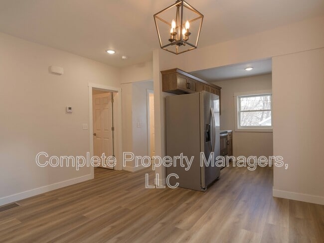 property at 821 Jefferson Ave