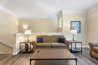 5016 Koster Hill Pl in Cary, NC - Foto de edificio - Building Photo