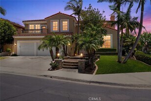 12380 Marlow Ave in Tustin, CA - Building Photo