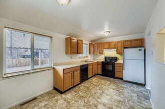 3857 Fetlock Cir in Colorado Springs, CO - Building Photo - Building Photo