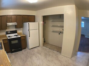 924 N Leroux St-Unit -(484) 924 Leroux St in Flagstaff, AZ - Building Photo - Building Photo
