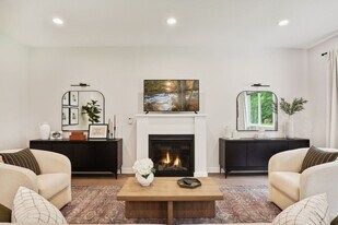 614 S Division St in Roberts, WI - Building Photo